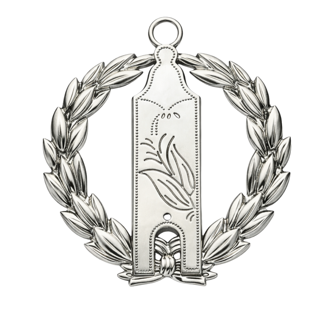 Embody leadership and duty with the Junior Grand Warden