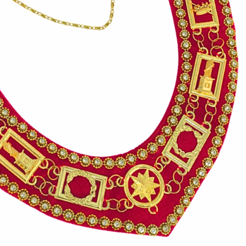Amaranth Chain Collar with Red Velvet Gold tone