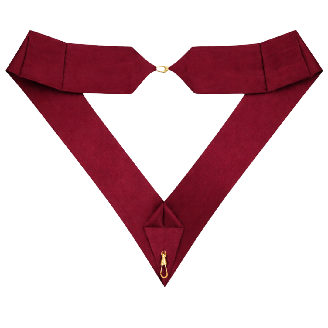 District Royal & Select Masters English Collarette