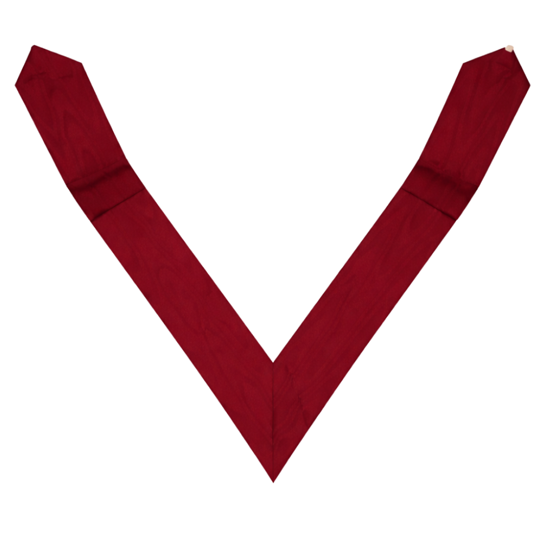 District Royal & Select Masters English Collarette