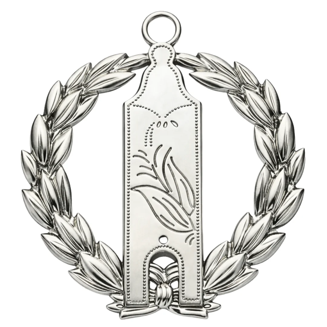 Embody leadership and duty with the Junior Grand Warden