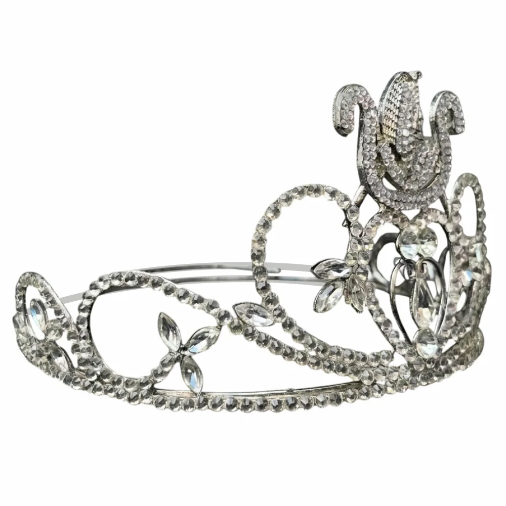 Daughters of Isis Crown
